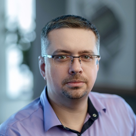 Anton Lopatin